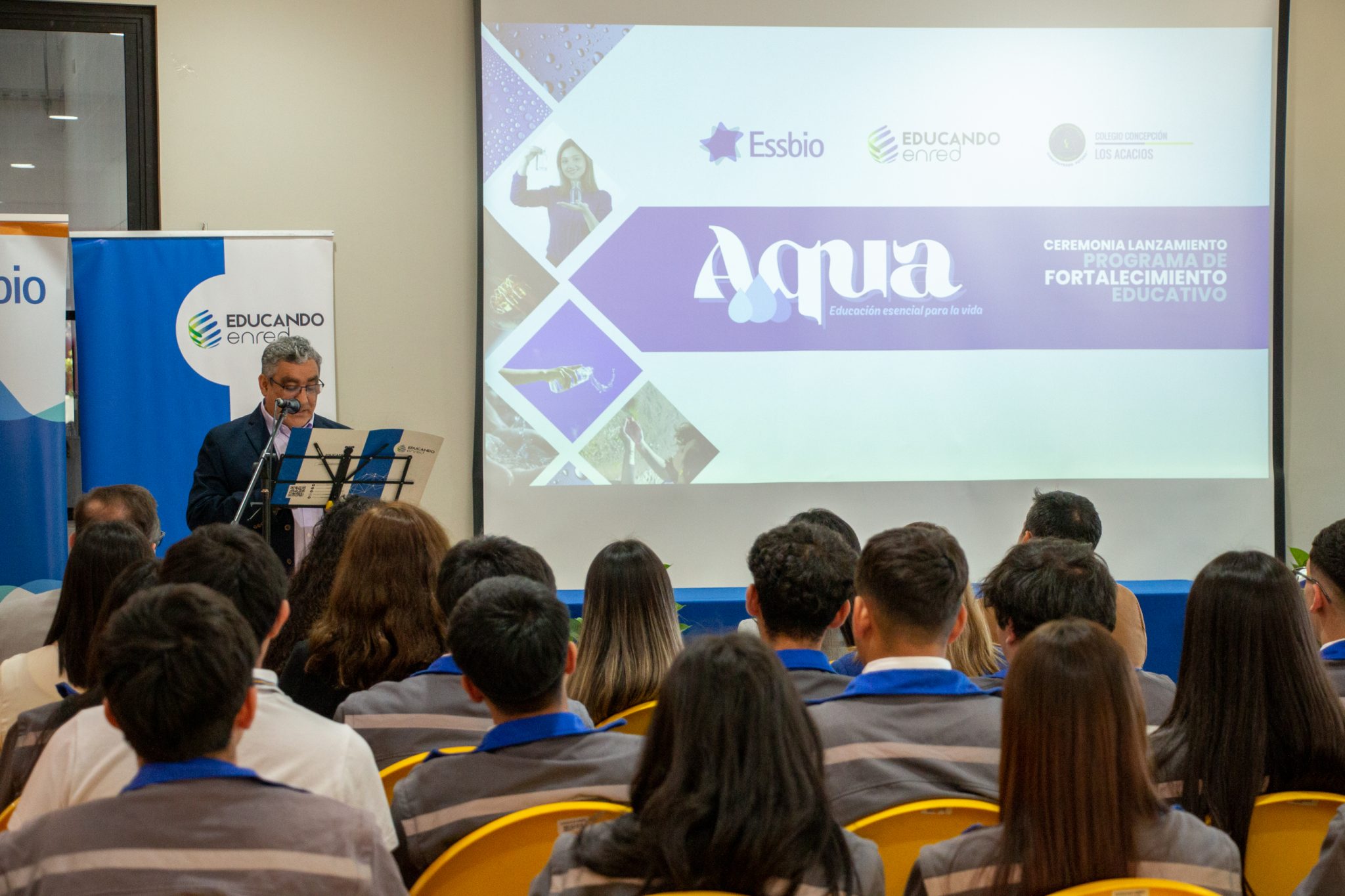 Essbio y Educando en Red lanzan Programa AQUA para fortalecer la formación de futuros técnicos en instalaciones sanitarias